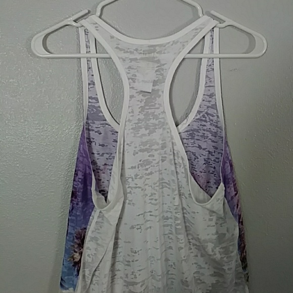 M&M Tropical Print Tank NWT 💜 - Picture 4 of 4